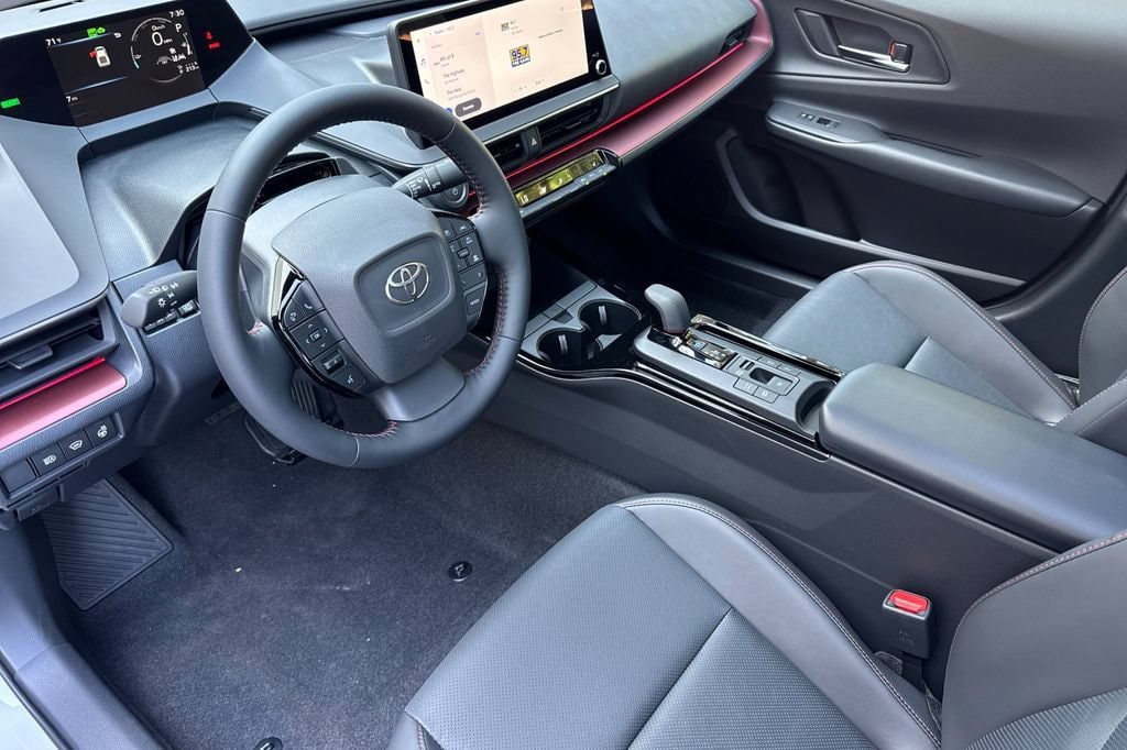 New 2026 Toyota Prius Plug-In Hybrid FWD image 7