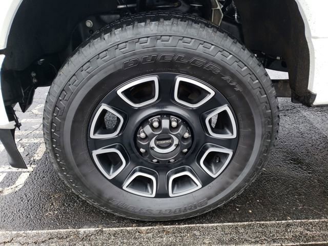 Used 2024 Ford F350 Platinum image 31