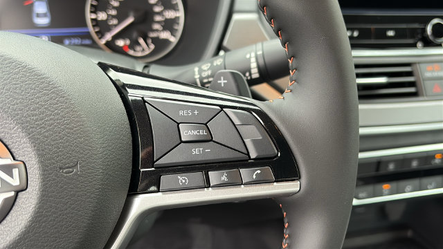 New 2026 Nissan Altima 2.5 SR AWD/4WD image 13