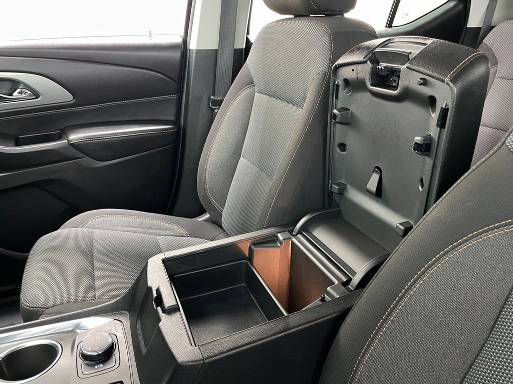 Used 2019 Chevrolet Traverse LT image 32