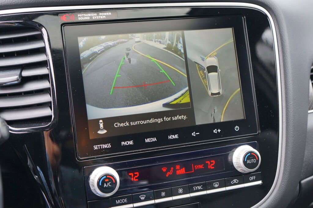 Used 2020 Mitsubishi Outlander GT image 23