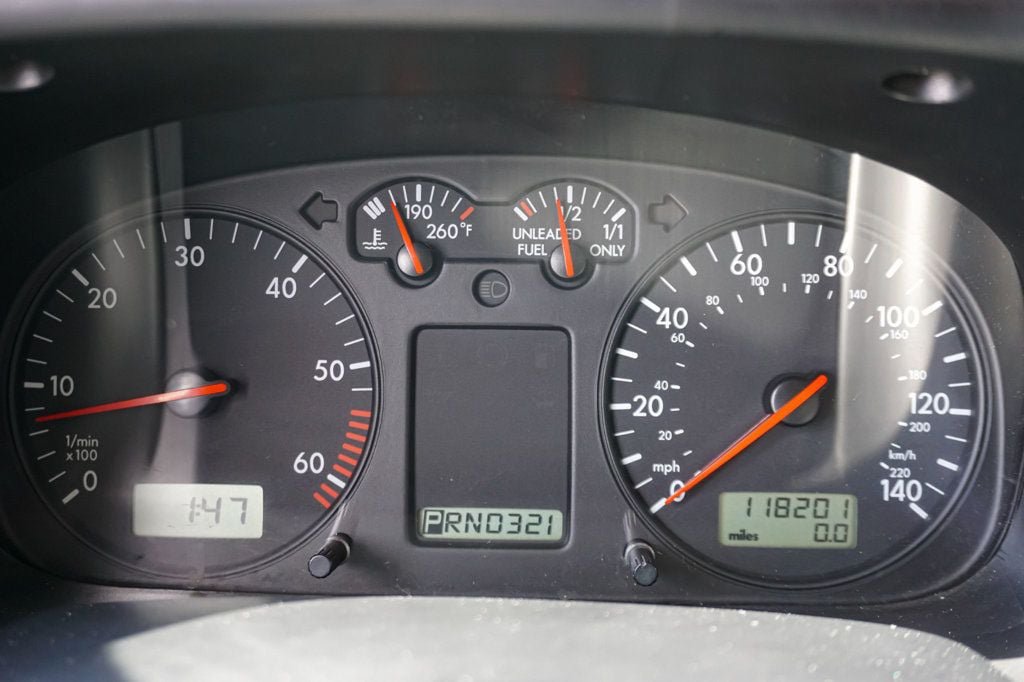 Used 2000 Volkswagen Eurovan Camper FWD image 22