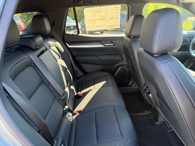 New 2027 GMC Terrain Elevation w/ Elevation Premium Package AWD/4WD image 32