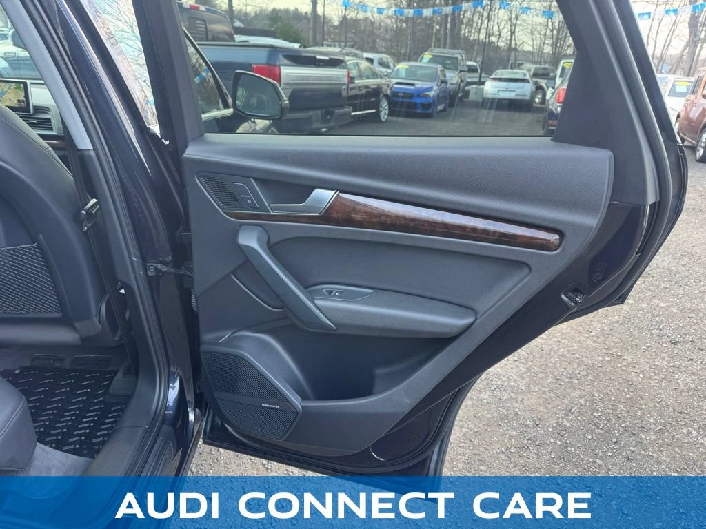 Used 2018 Audi Q5 2.0T Premium Plus w/ Premium Plus Package AWD/4WD image 19