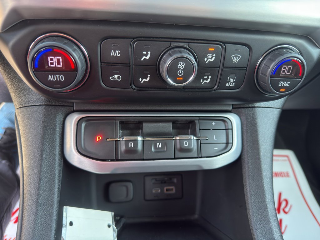 Used 2021 GMC Acadia SLT w/ Technology Package image 19