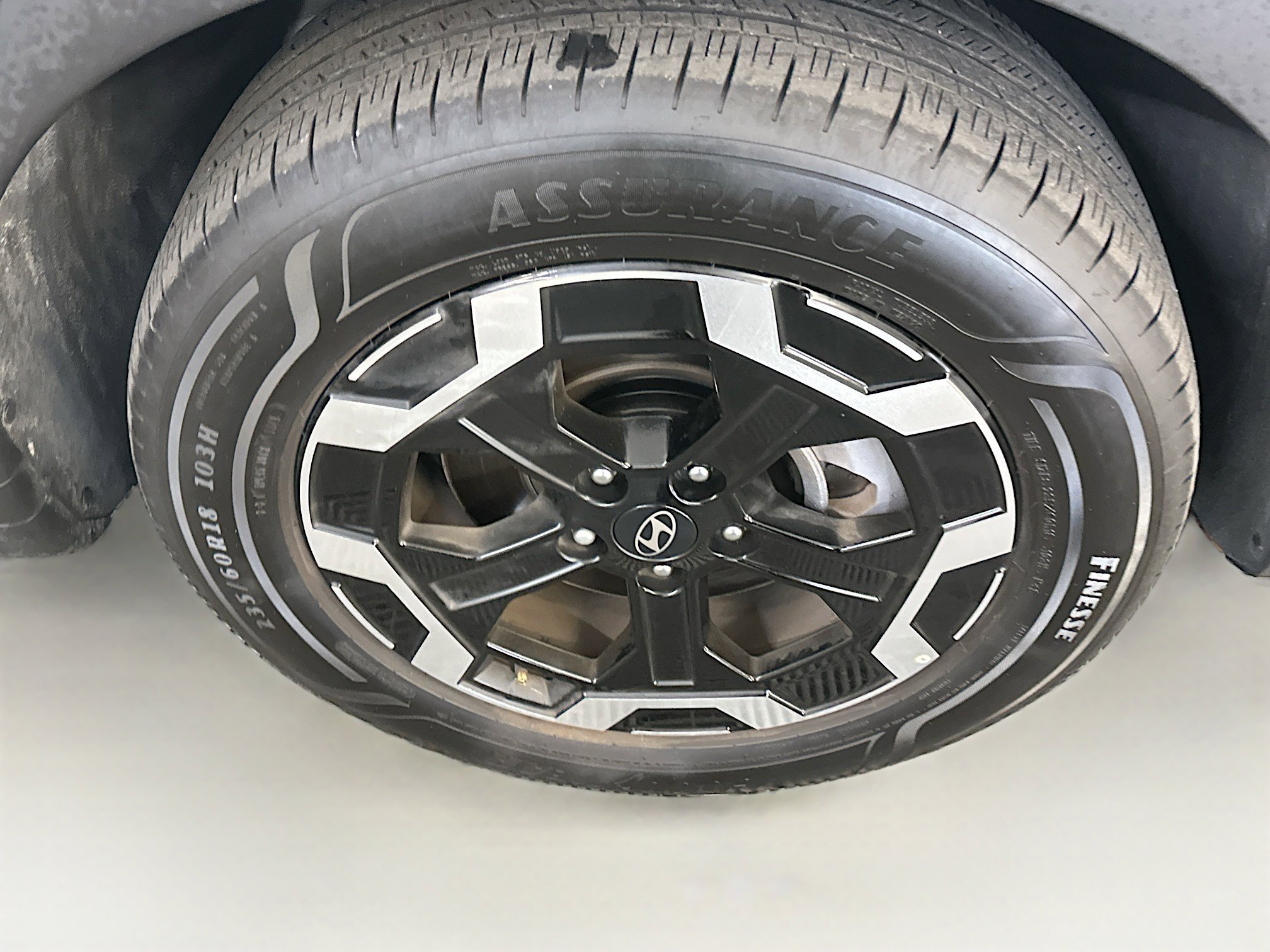 Used 2025 Hyundai Santa Fe SEL image 11