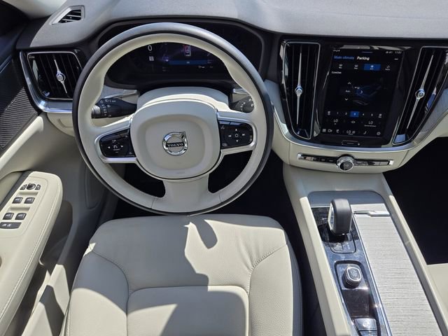 Certified 2025 Volvo V60 B5 Cross Country Plus image 18