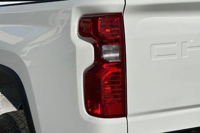 Used 2022 Chevrolet Silverado 2500 LT AWD/4WD image 26