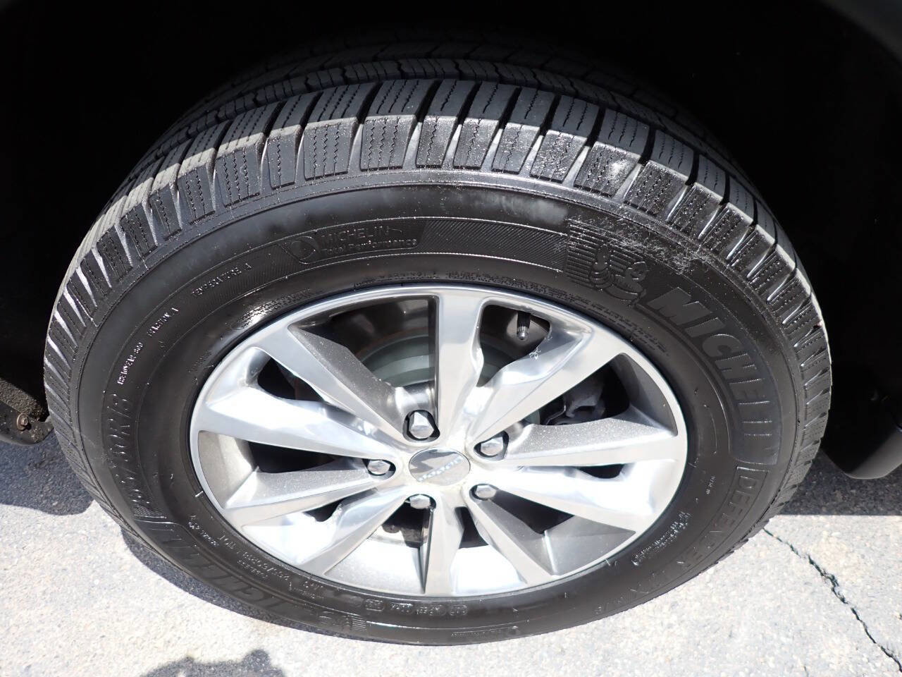 Used 2014 Dodge Durango Limited w/ Trailer Tow Group IV AWD/4WD image 11