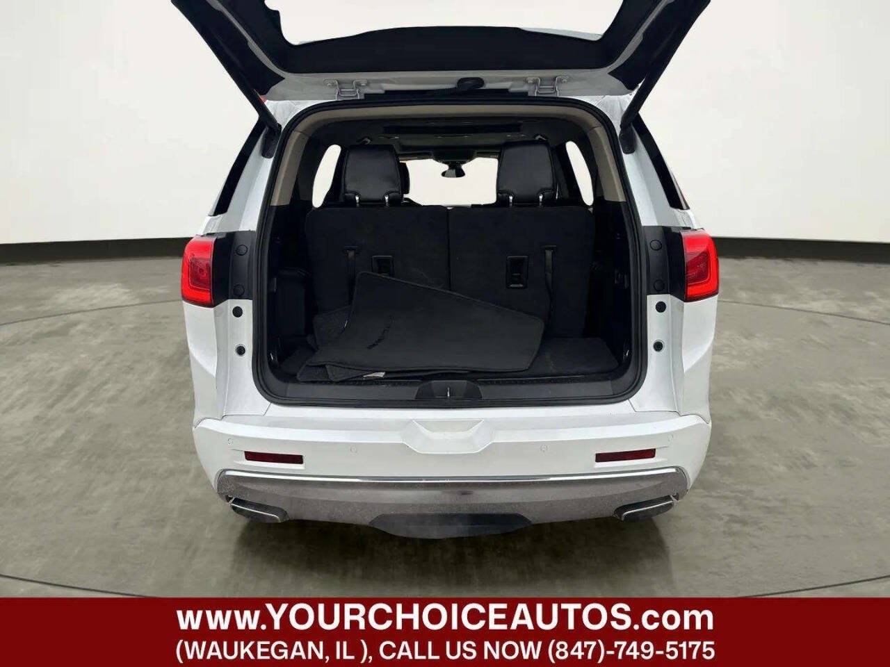 Used 2019 GMC Acadia Denali AWD/4WD image 17
