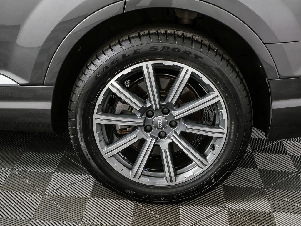 Used 2019 Audi Q7 3.0T Premium Plus w/ Premium Plus Package AWD/4WD image 41