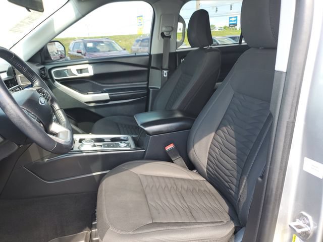 Used 2021 Ford Explorer XLT AWD/4WD image 28