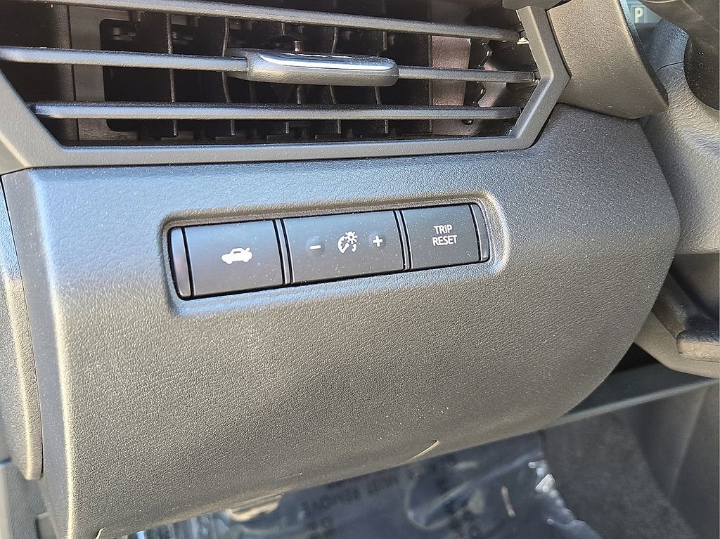 Used 2025 Nissan Altima 2.5 SV image 23