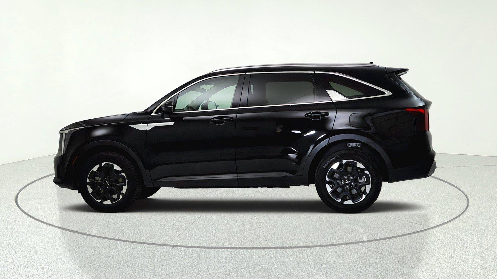Used 2025 Kia Sorento S AWD/4WD image 7