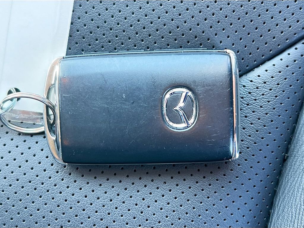 Used 2022 MAZDA CX-9 Touring image 36
