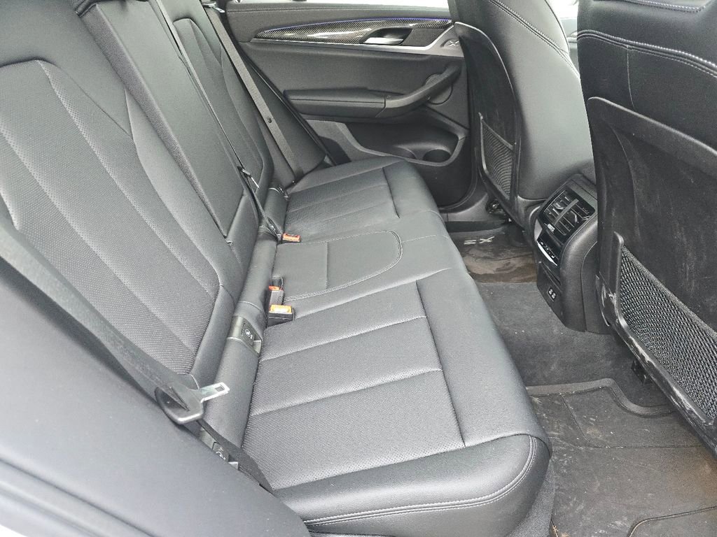 Used 2024 BMW X3 M40i w/ Premium Package image 21