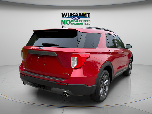 Used 2023 Ford Explorer XLT w/ Equipment Group 202A AWD/4WD image 30