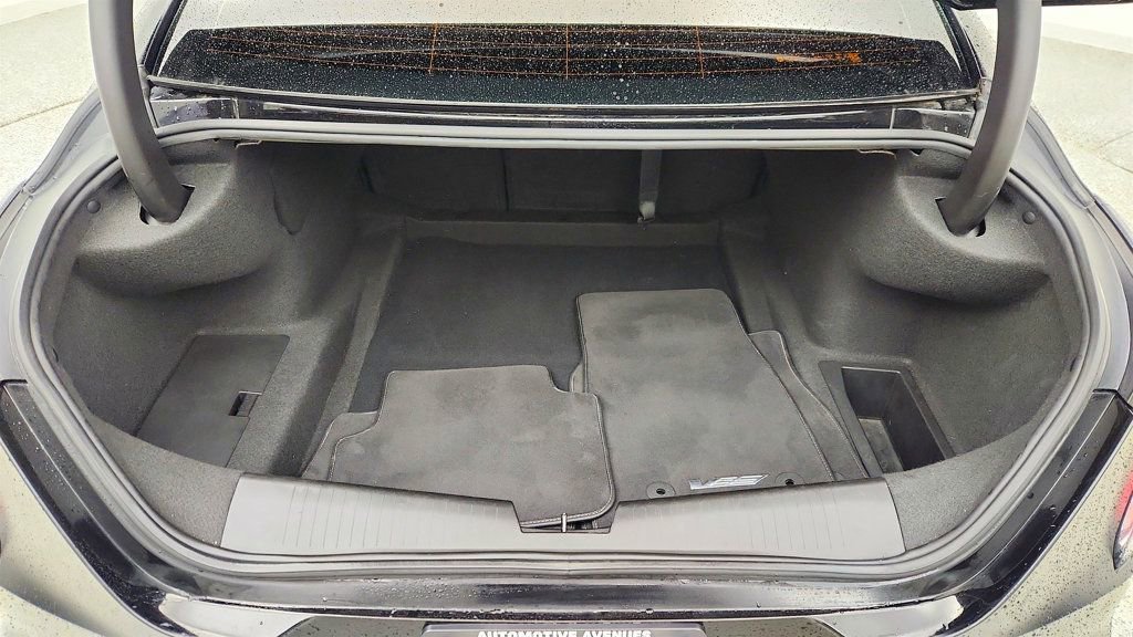 Used 2021 Cadillac CT4 V w/ Technology Package RWD image 22