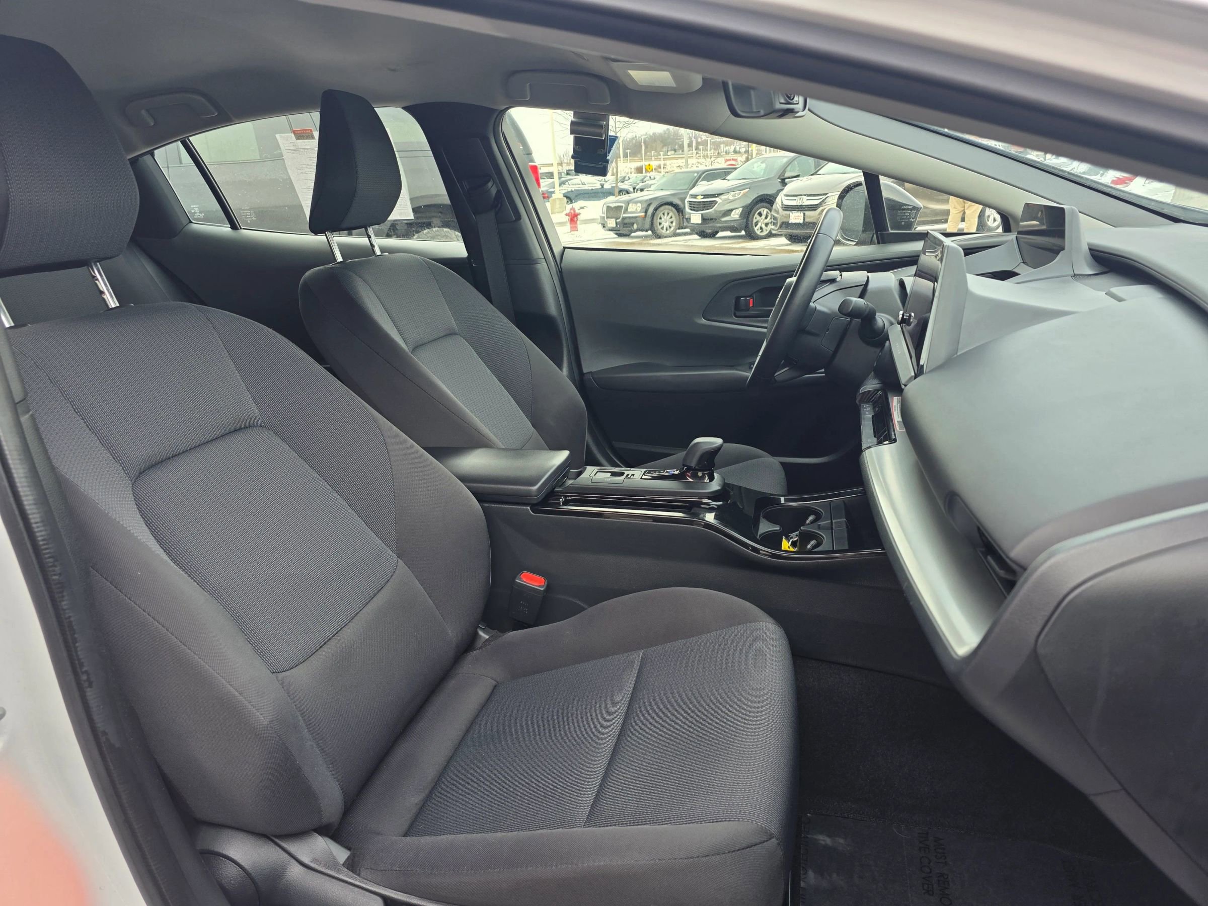 Used 2024 Toyota Prius LE image 8