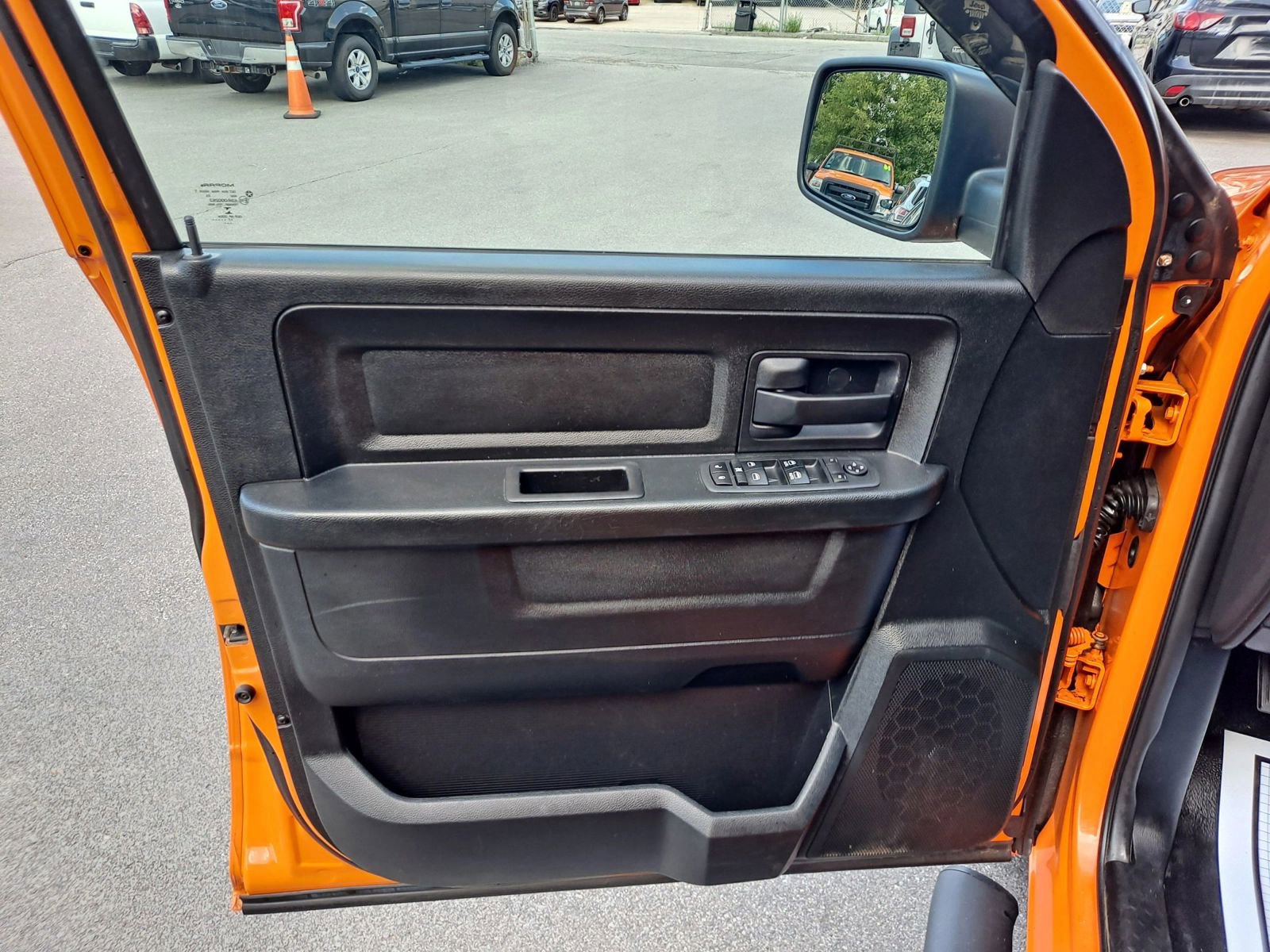 Used 2018 RAM 1500 Tradesman image 10