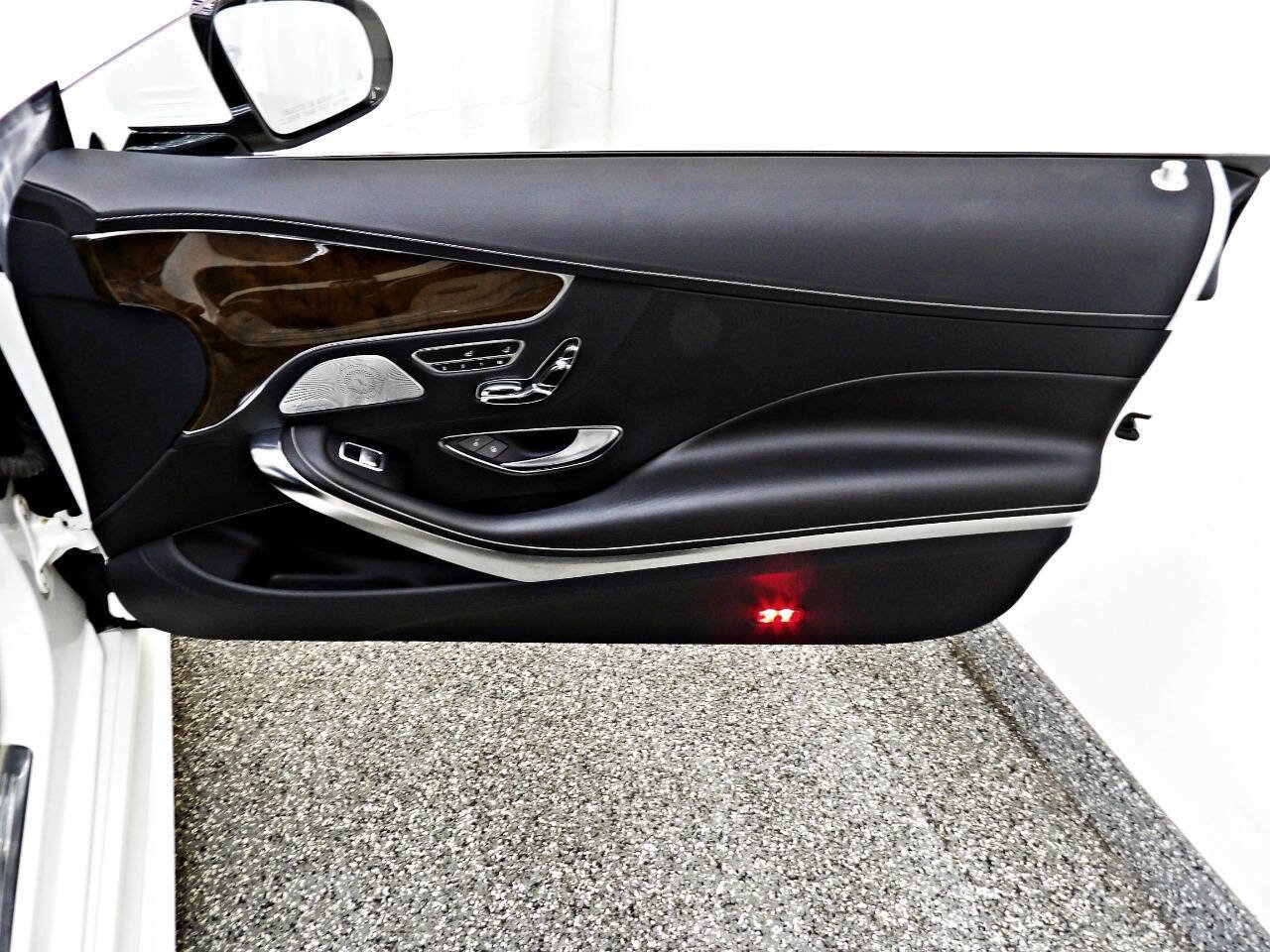 Used 2015 Mercedes-Benz S 550 4MATIC Coupe image 10