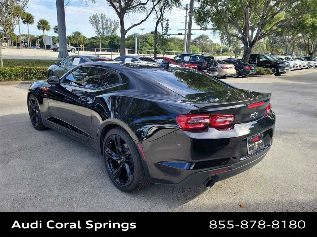 Used 2022 Chevrolet Camaro LT w/ Technology Package image 12
