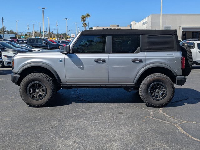Used 2023 Ford Bronco Black Diamond image 9