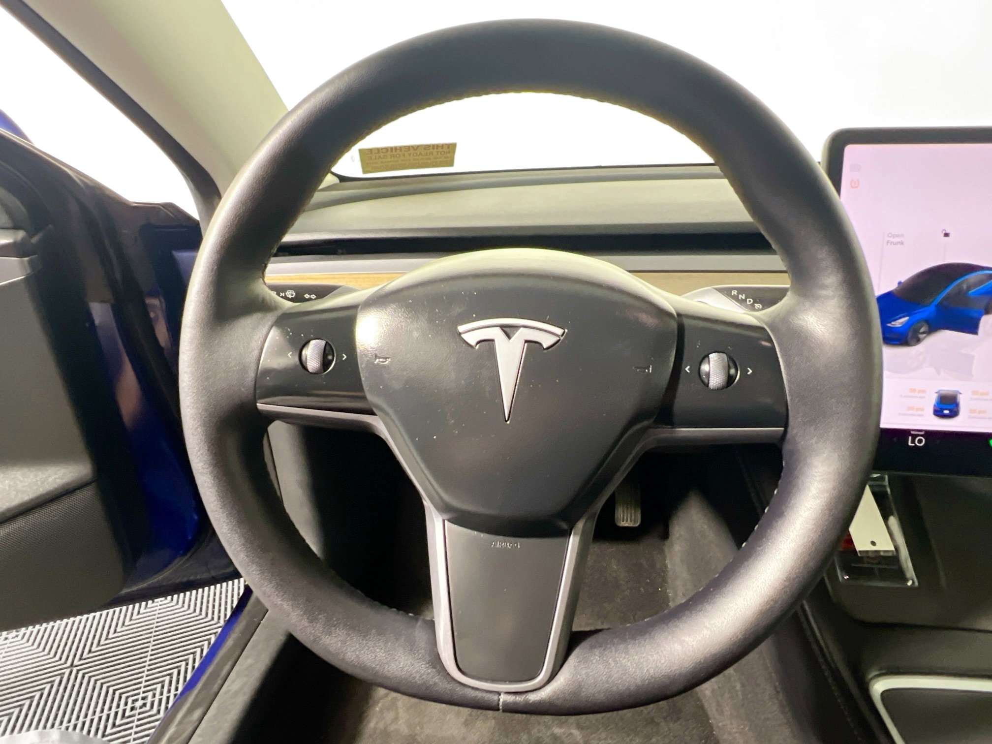 Used 2023 Tesla Model 3 Standard Range RWD image 17