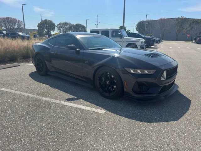 Used 2024 Ford Mustang GT Premium w/ GT Performance Package RWD image 3