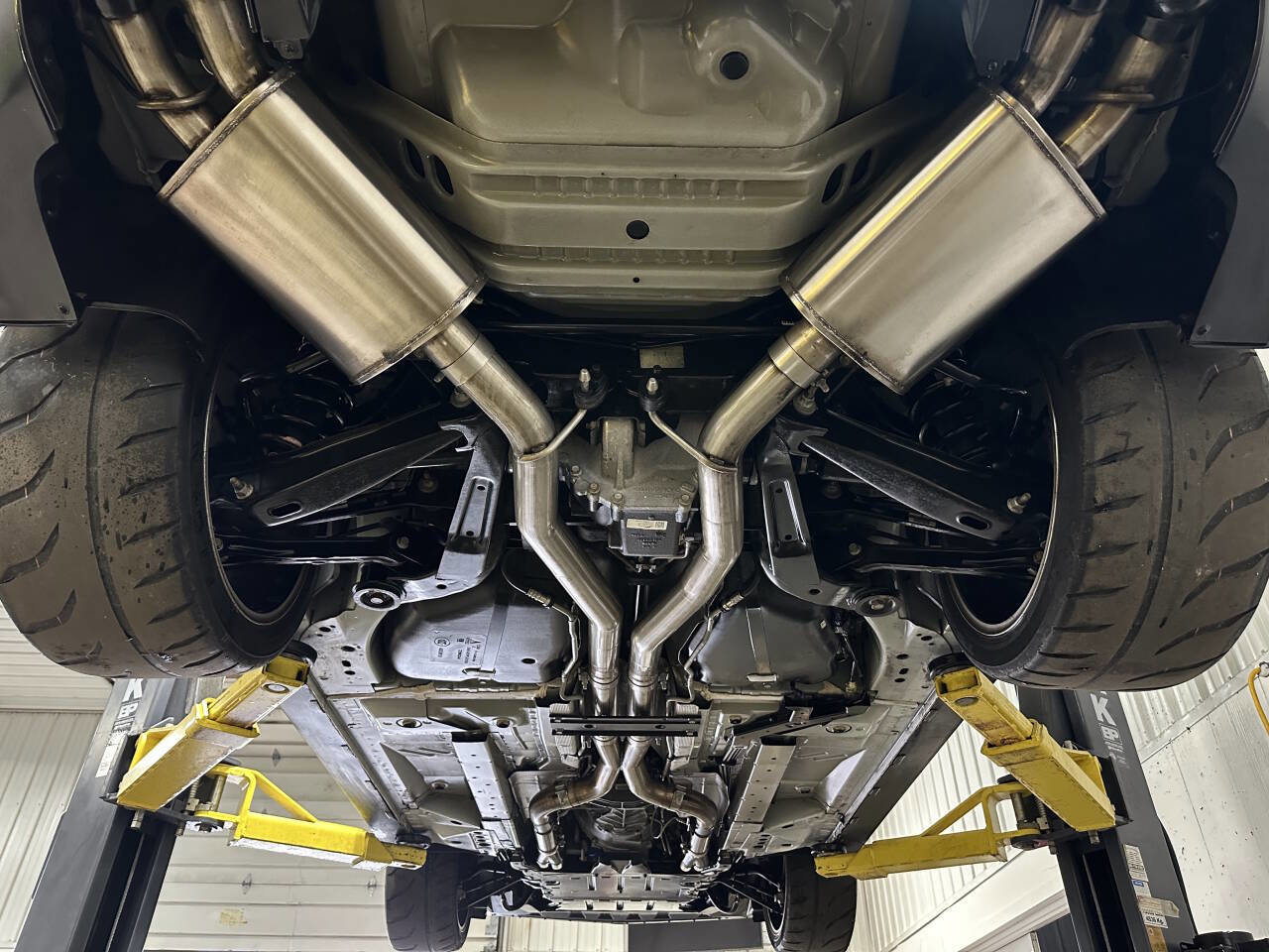 Used 2014 Chevrolet Camaro ZL1 image 15