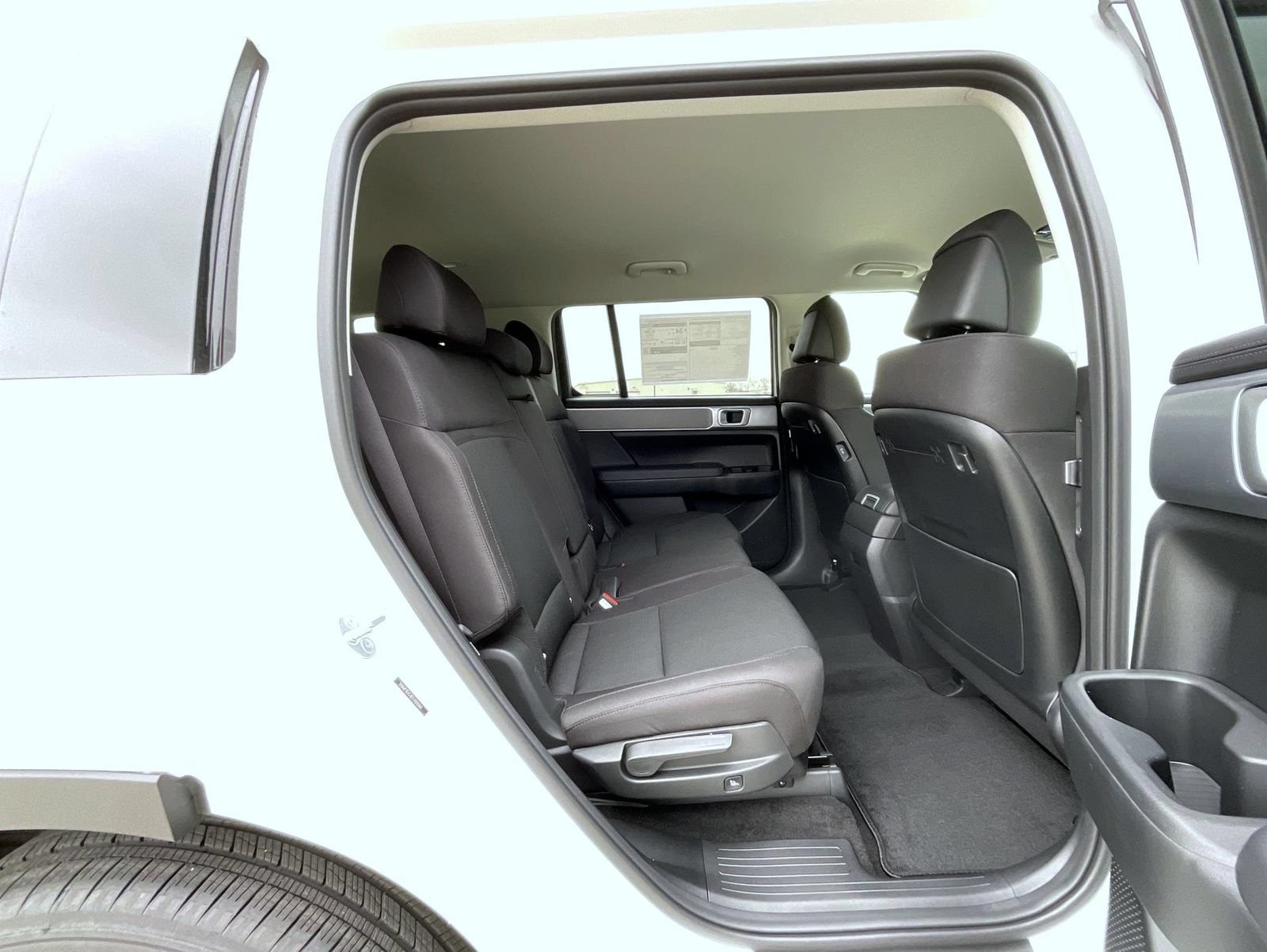 New 2026 Hyundai Santa Fe SE AWD/4WD image 23
