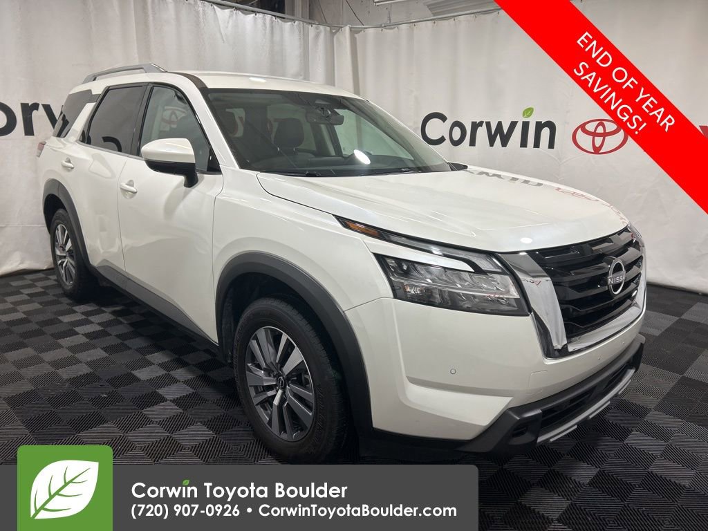 Used 2023 Nissan Pathfinder SL