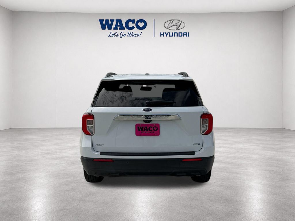 Used 2020 Ford Explorer XLT AWD/4WD image 7