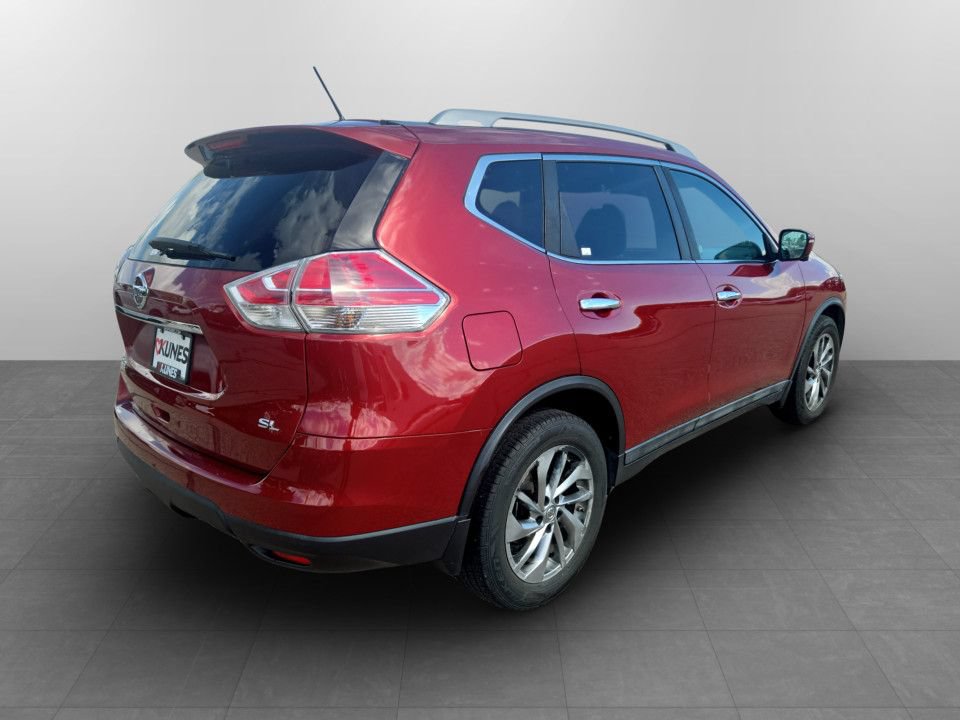 Used 2015 Nissan Rogue SL w/ SL Premium Package FWD image 4
