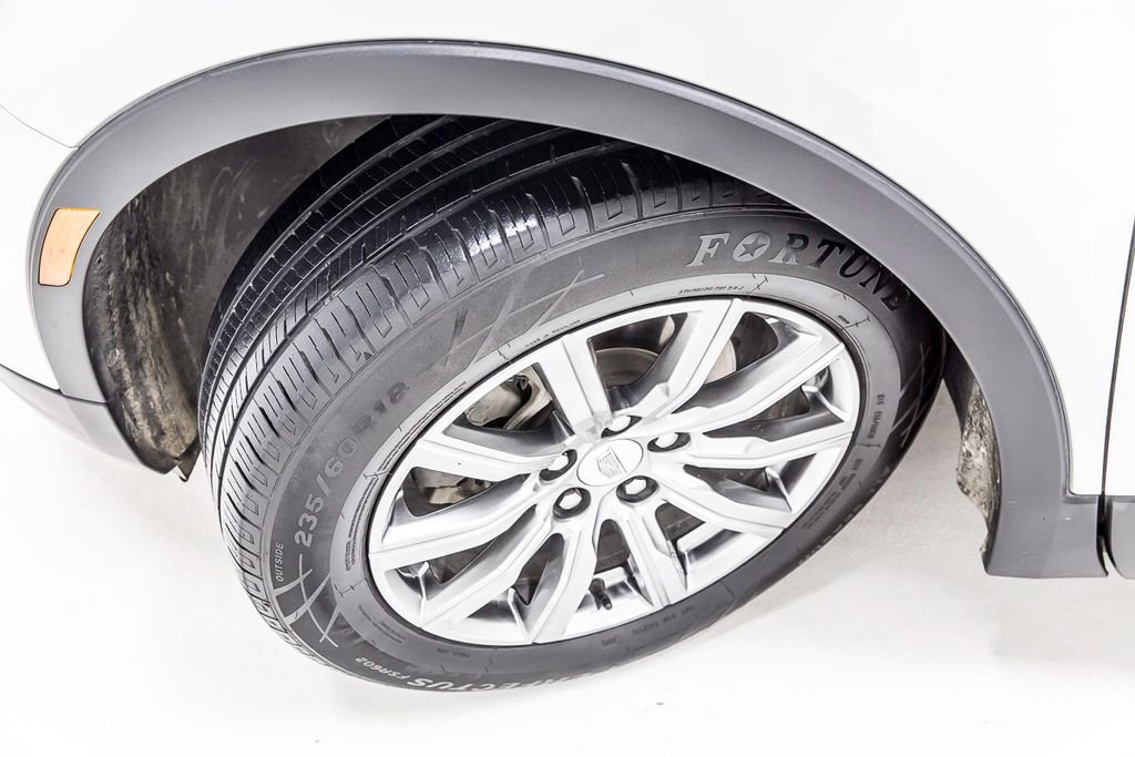 Used 2021 Cadillac XT4 Premium Luxury image 13