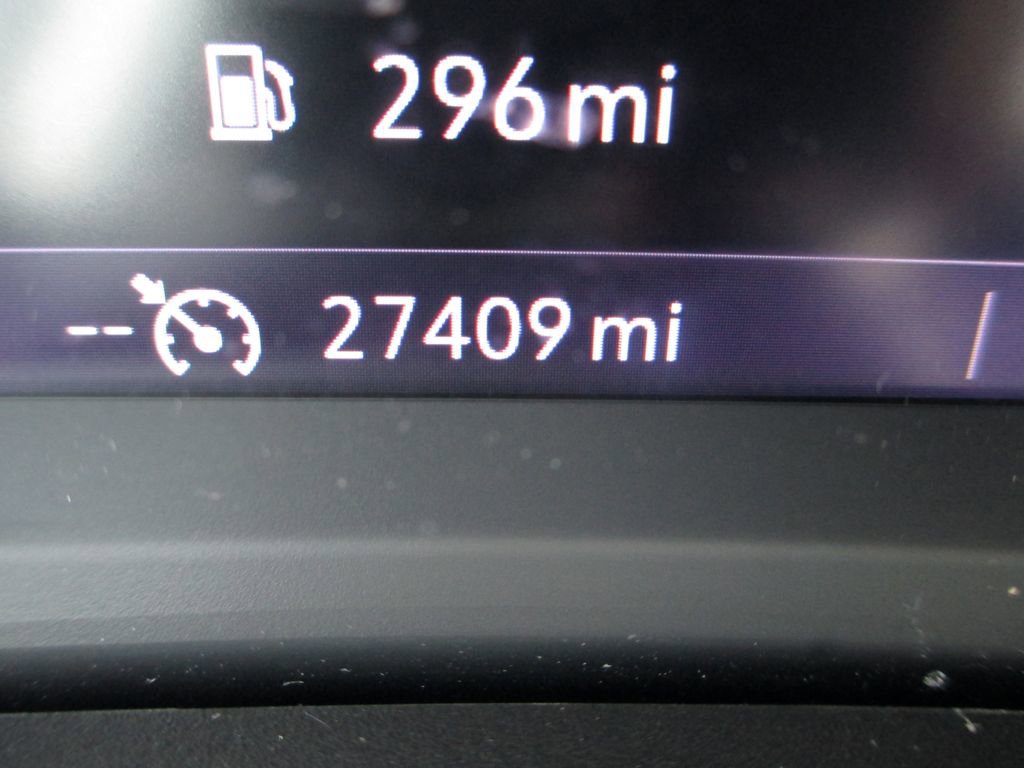 Used 2023 Chevrolet TrailBlazer ACTIV w/ Sun and Liftgate Package image 28