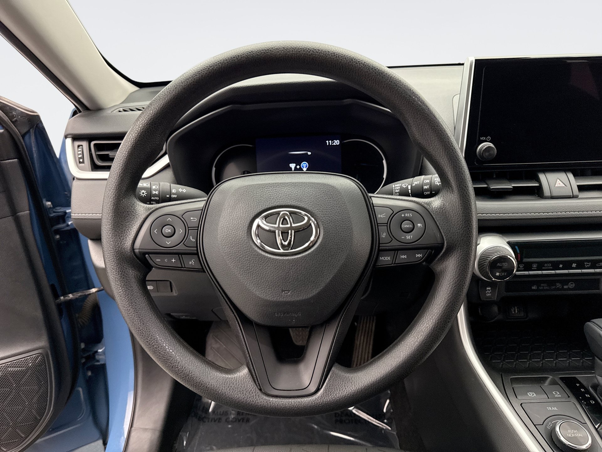Used 2023 Toyota RAV4 AWD Hybrid image 12