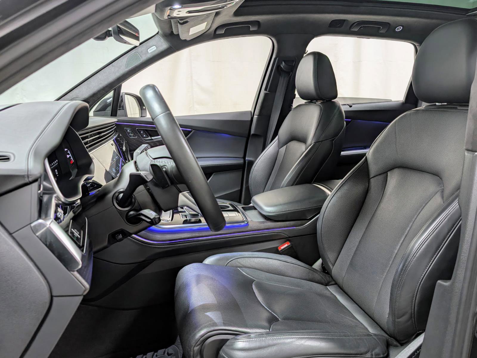 Used 2022 Audi Q7 3.0T Prestige image 15