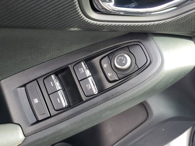 Certified 2025 Subaru Crosstrek 2.5i Limited image 16