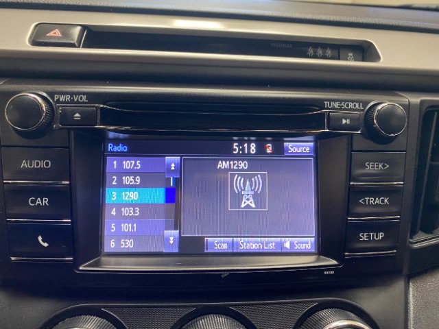 Used 2017 Toyota RAV4 LE image 26