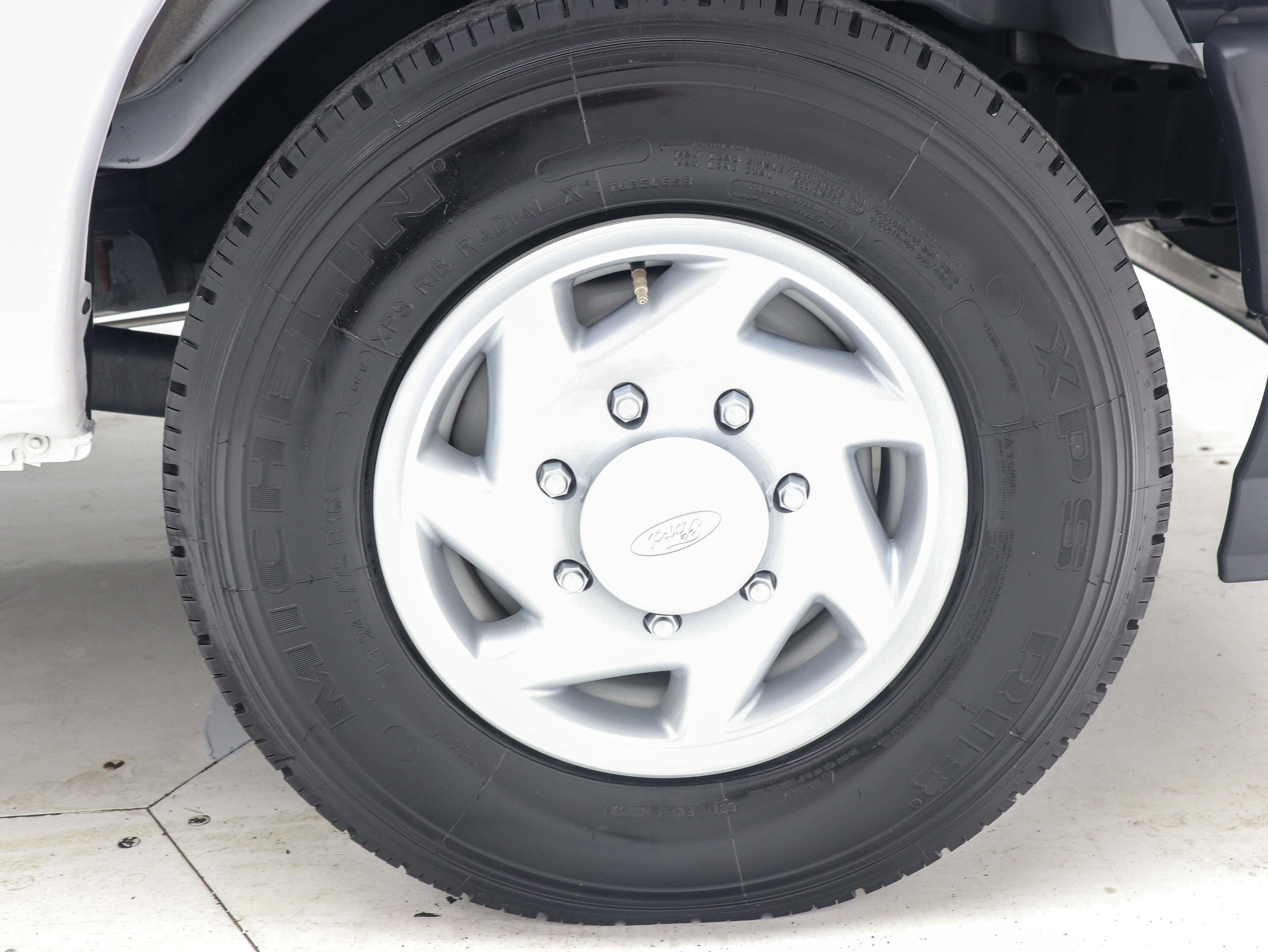 Used 2023 Ford E-350 and Econoline 350 Super Duty w/ Power Windows & Locks Group RWD image 28