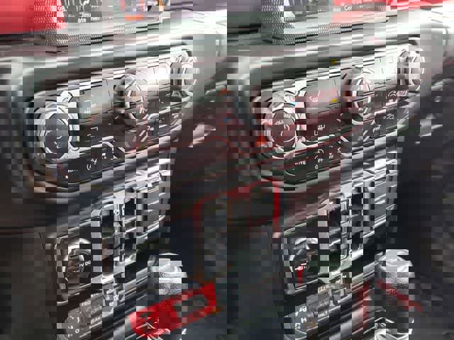 Used 2021 Jeep Gladiator Rubicon w/ Uconnect 4C Nav & Sound Group image 20