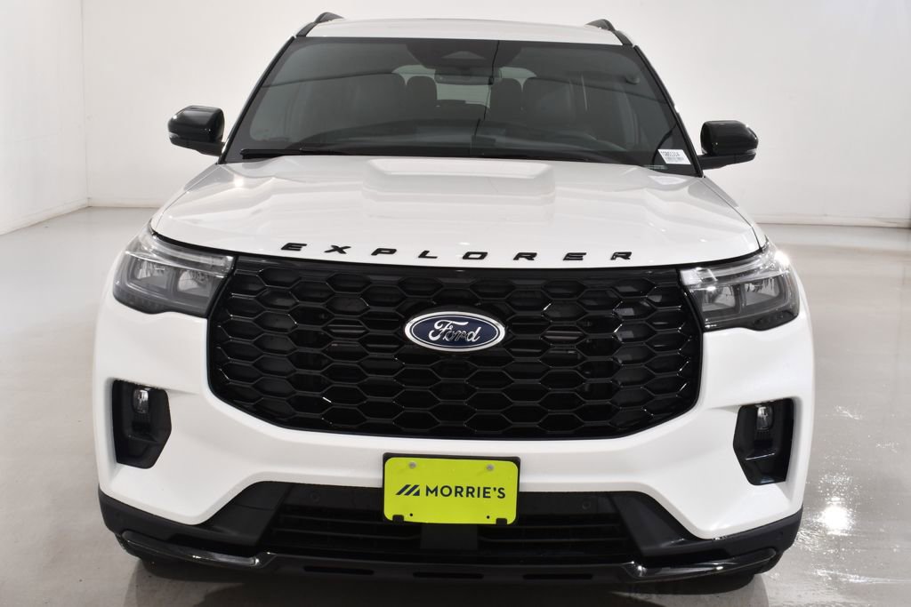 New 2026 Ford Explorer ST-Line AWD/4WD image 3