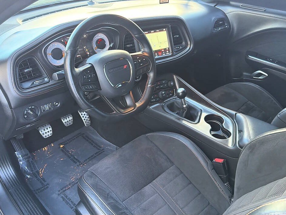 Used 2020 Dodge Challenger R/T Scat Pack RWD image 4