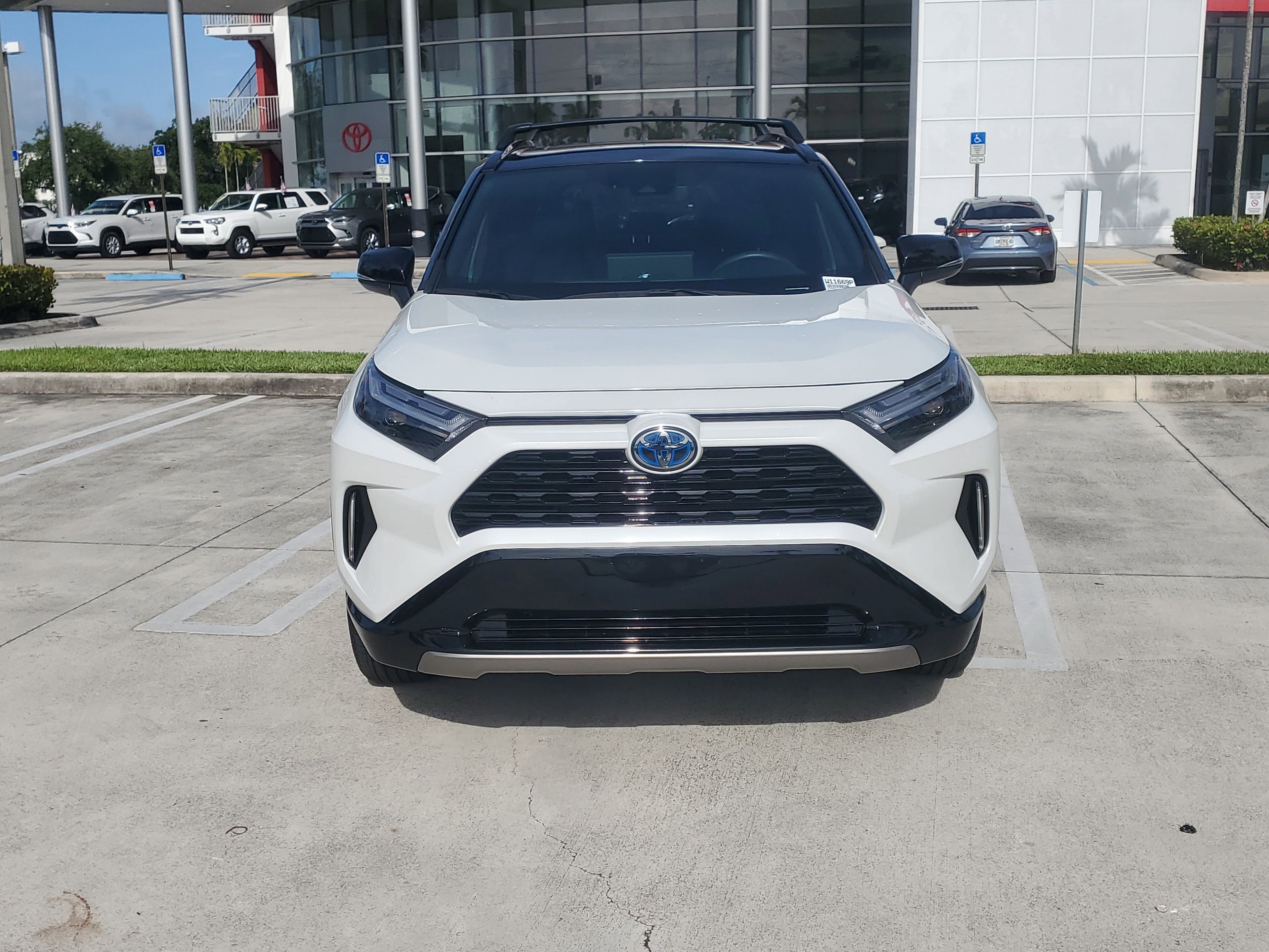 Certified 2024 Toyota RAV4 XSE w/ Weather Package AWD/4WD image 8