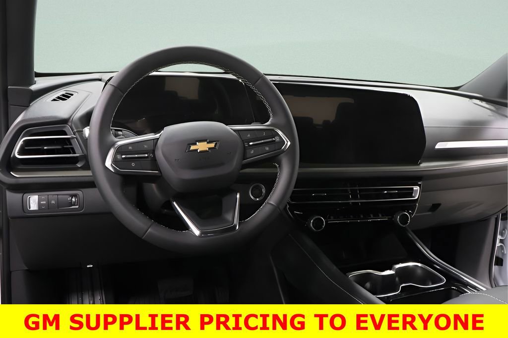 New 2026 Chevrolet Traverse LT w/ Sun and Wheel Package image 8