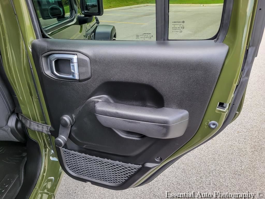 Used 2023 Jeep Wrangler Unlimited Sport AWD/4WD image 26