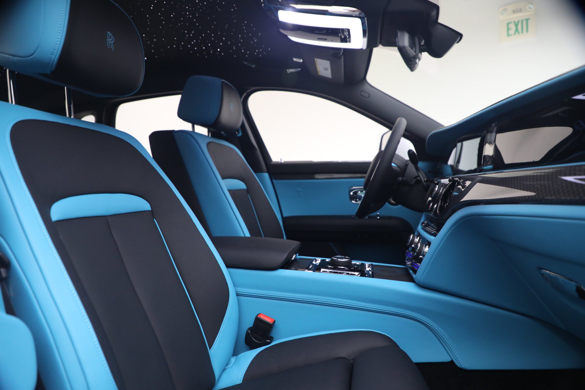 New 2027 Rolls-Royce Ghost Black Badge AWD/4WD image 21