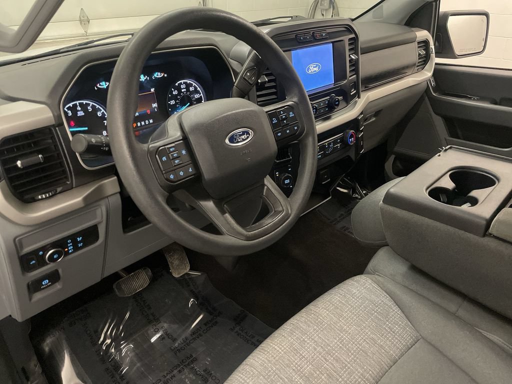 Used 2021 Ford F150 XLT AWD/4WD image 4