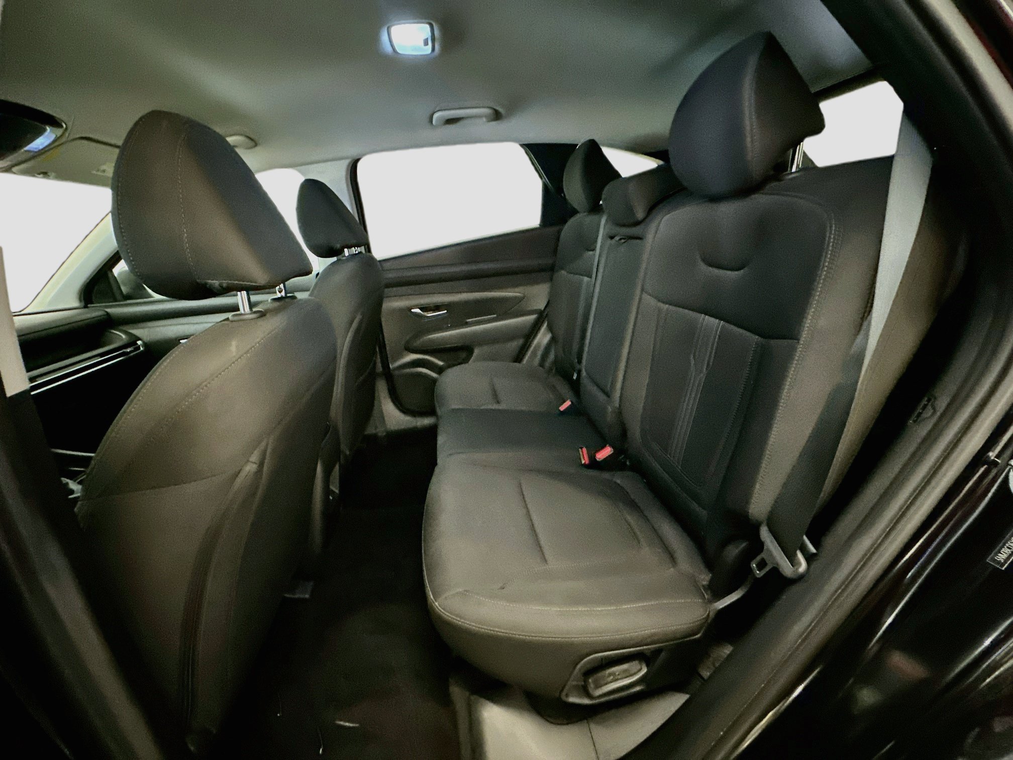 Used 2025 Hyundai Tucson SEL AWD/4WD image 28